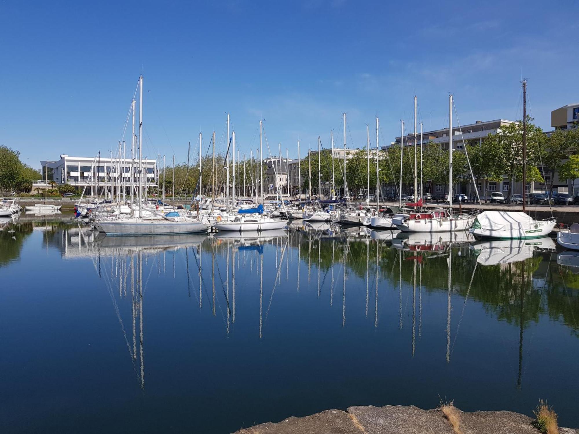 Grand Studio Avec Parking A 10 Minutes Des Plages Lorient Eksteriør bilde